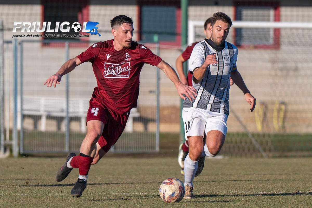 PRIMA B - Risanese corsara grazie alla zampata di Crosilla. Il Bertiolo non graffia