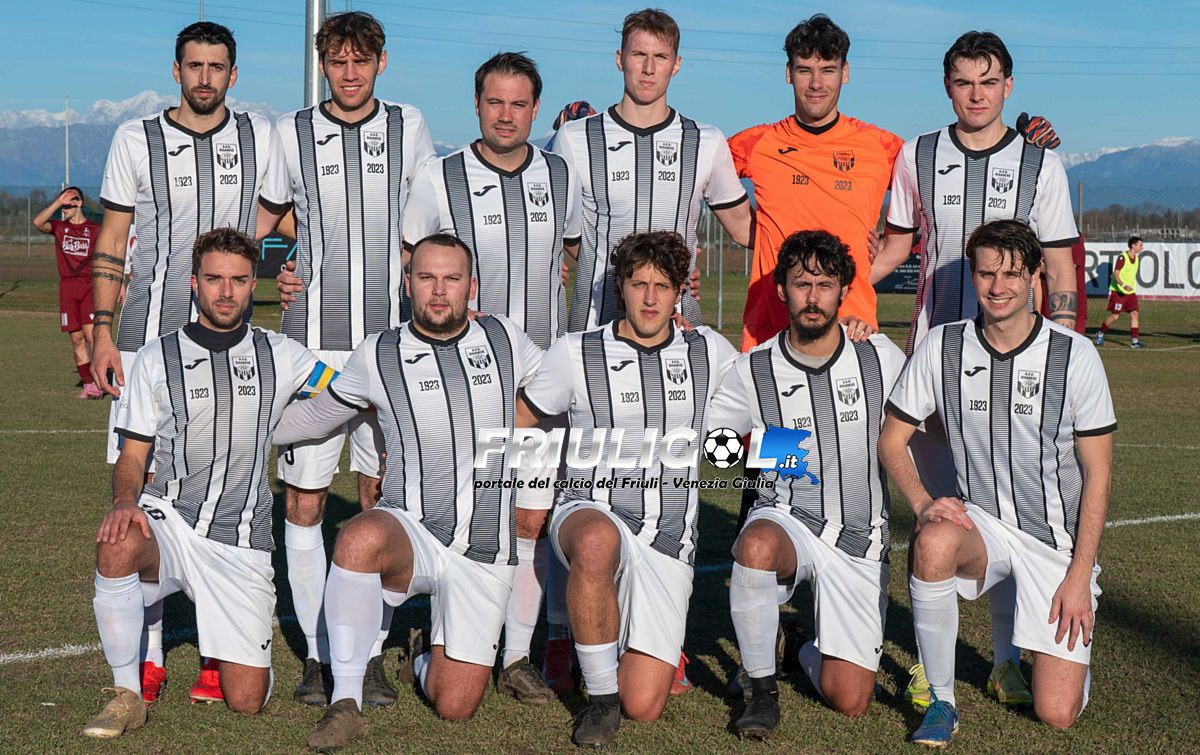 PRIMA B - Risanese corsara grazie alla zampata di Crosilla. Il Bertiolo non graffia