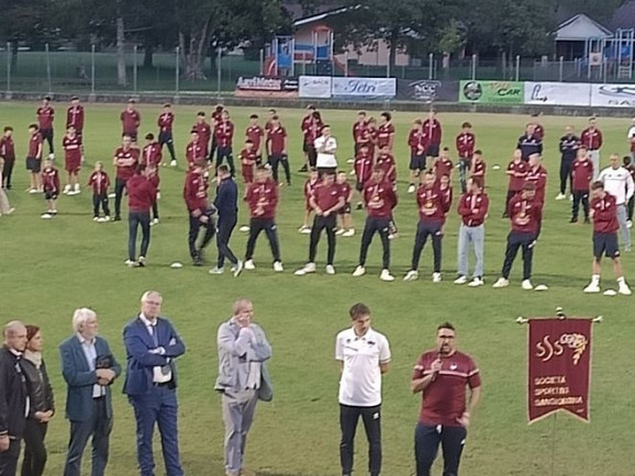 E' cominciata in maniera scoppiettante la stagione del club biancocremisi, che ha salutato i successi della Prima squadra, e delle Under 16, 17 e 18...