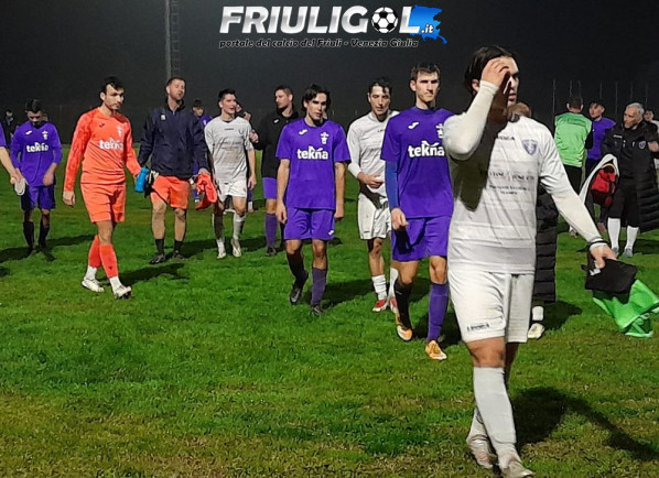 Nell’inusuale anticipo del venerdì, la sfida d’alta classifica del girone C di Seconda Categoria va al Palazzolo, che supera di misura il Flambro per 1-0 e lo scavalca in classifica, portandosi momentaneamente al secondo posto. Decisiva la rete di Terrida sul finire del primo tempo