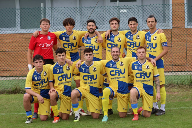 Doppietta di Kane Eliman e reti di Ukshini e Ceesay lanciano gli udinesi al successo per 4-2, allontanando la squadra dalla zona play-out