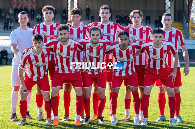 Faleschini e Cucchiaro ci provano, Beltrame attento sul forcing ospite. Finale nervoso con un’espulsione