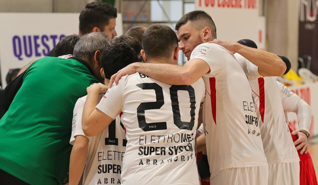 Dopo la pausa natalizia e il pareggio all’andata, Hrvatin chiede concentrazione mentale per il primo match di ritorno