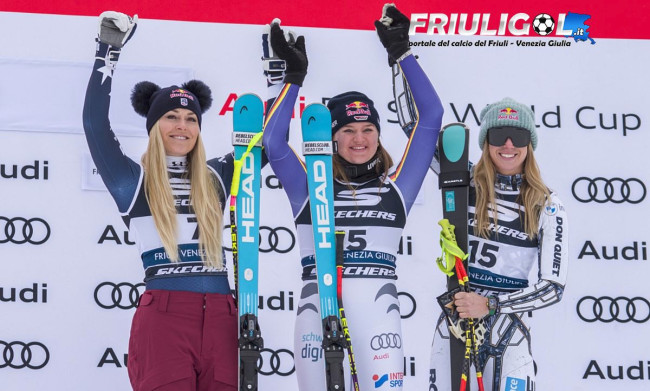 La tedesca si aggiudica il superG sulla “Di Prampero” davanti alla statunitense Vonn ed alla ceca Ledecka. La bergamasca conquista però il pettorale rosso di specialità. Spavento per Robinson. E martedi, a Kronplatz, potrebbe rientrare Federica Brignone