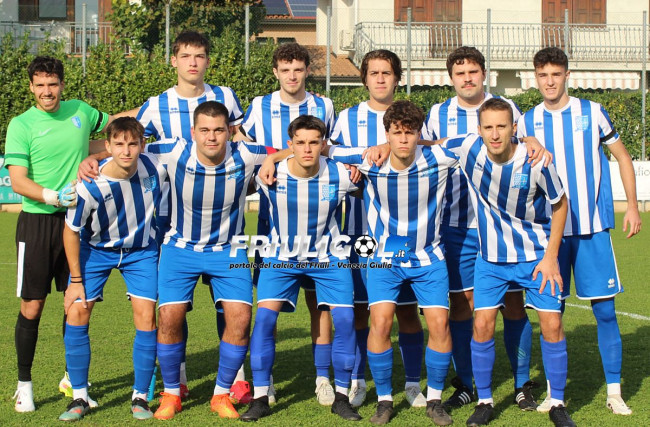 Sotto nel punteggio e in inferiorità numerica, la squadra di Musolino riesce ad acciuffare il pareggio nel finale cogliendo un punto che dà tanta autostima per il proseguo del campionato. Rammarico Forum Julii per l’occasione persa di tornare alla vittoria, ma il punto consente almeno di rompere il ghiaccio nel 2026 e di ripartire dopo due stop di fila