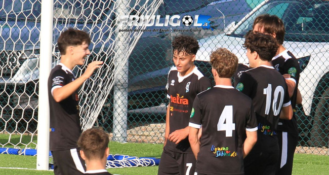 Non basta il vantaggio e le occasioni di Savorgnani e Moro: Favaretto firma l’1-1 finale.